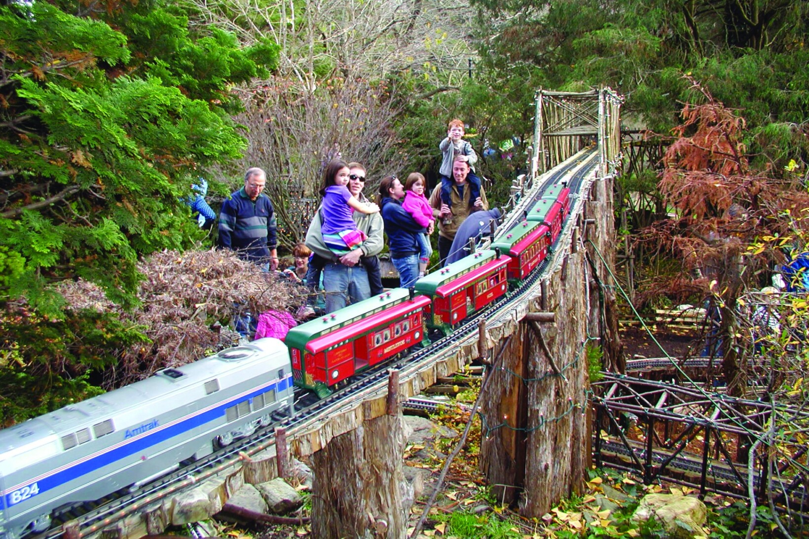 Holiday Garden Railway - Main Line Parent