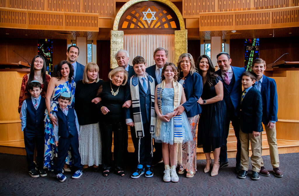 Large family portrait in a synagoge at a b'nai mitzvah