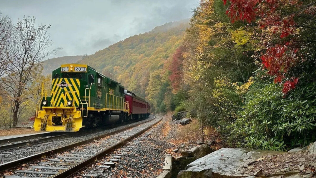 The Lehigh Gorge Scenic Railway gives passengers a ride through the autumn landscape in the Poconos.