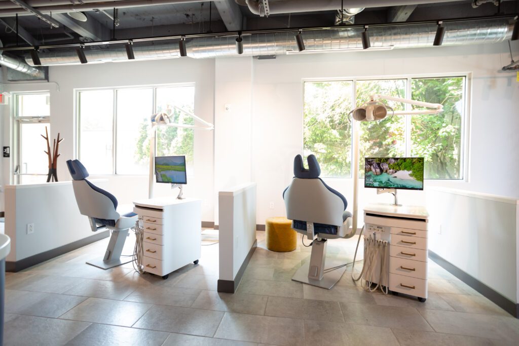 Treatment-Area-Bryn-Mawr-Orthodontist-Top-Dentist-Invisalign-and-Braces-1024×683