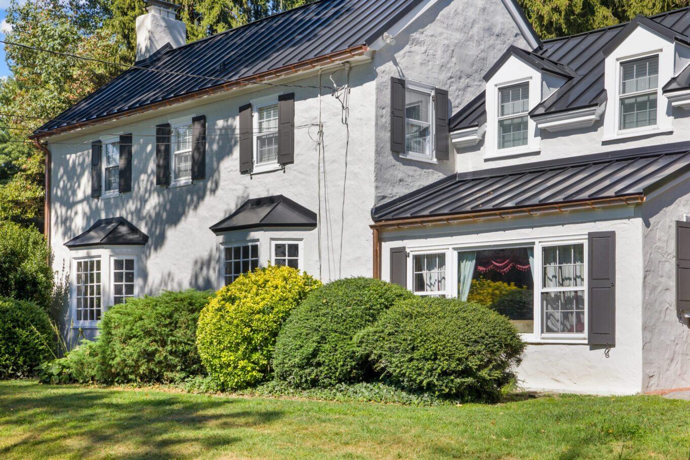 4914237849326830_160988893_203CopplersLnWebSize31