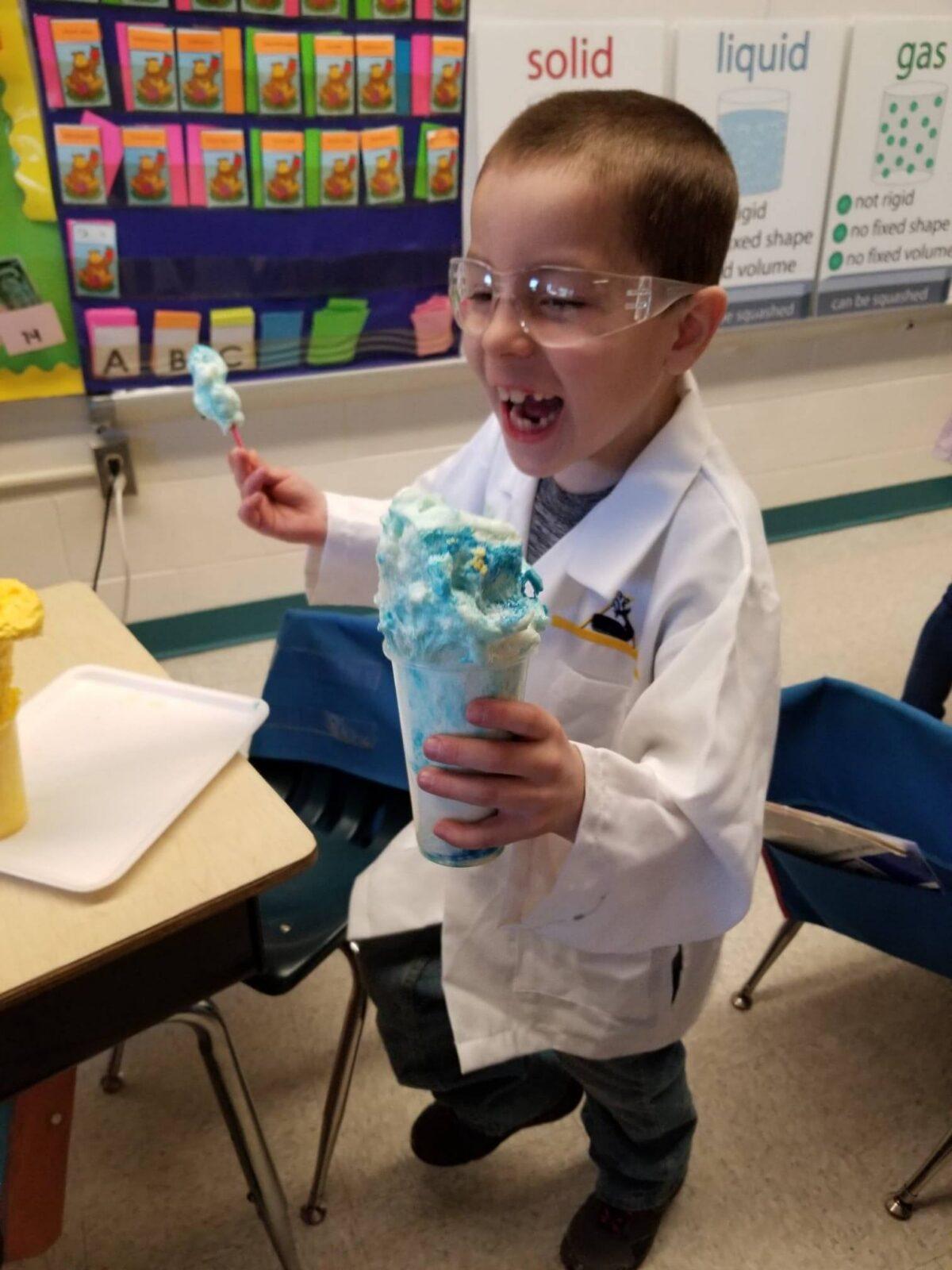 54729920_318405675485579_7327437987657023488_n