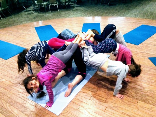 Flyoga-group-3