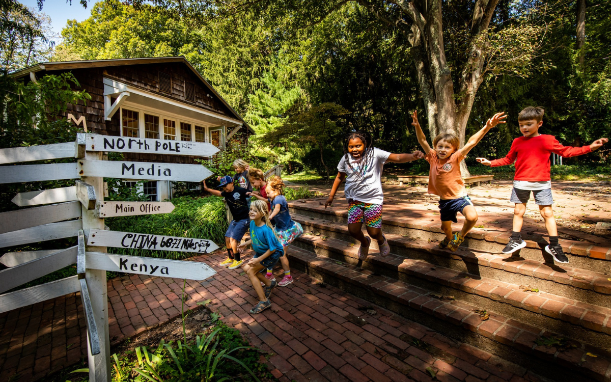 The-School-in-Rose-Valley-preview-resized