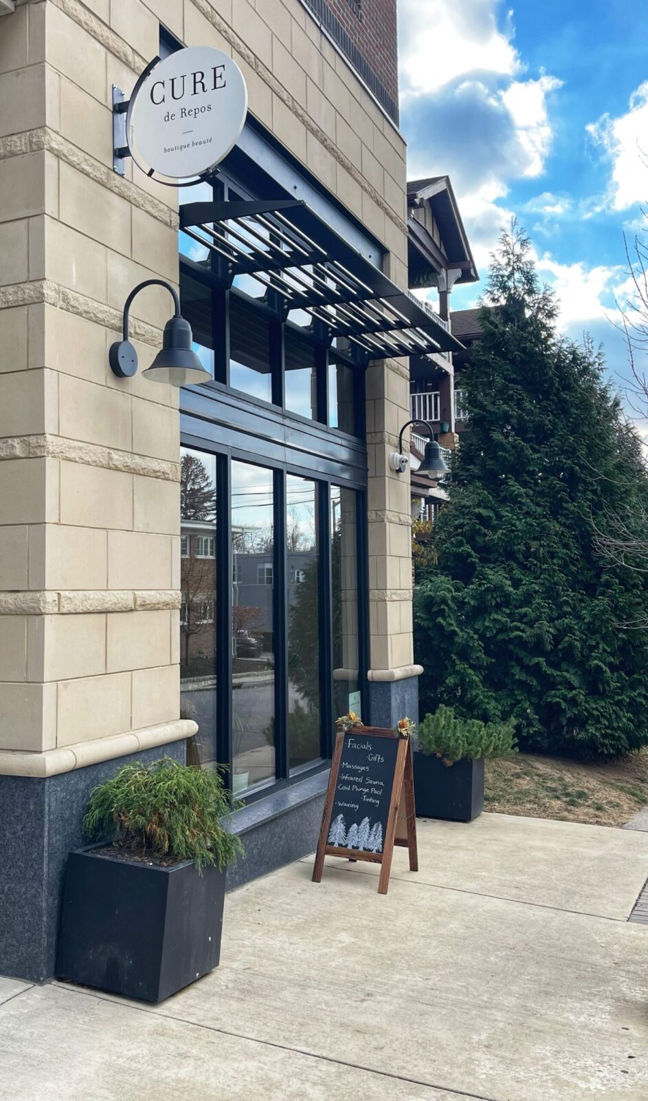 4914237849326830_160988893_CurefromCricket