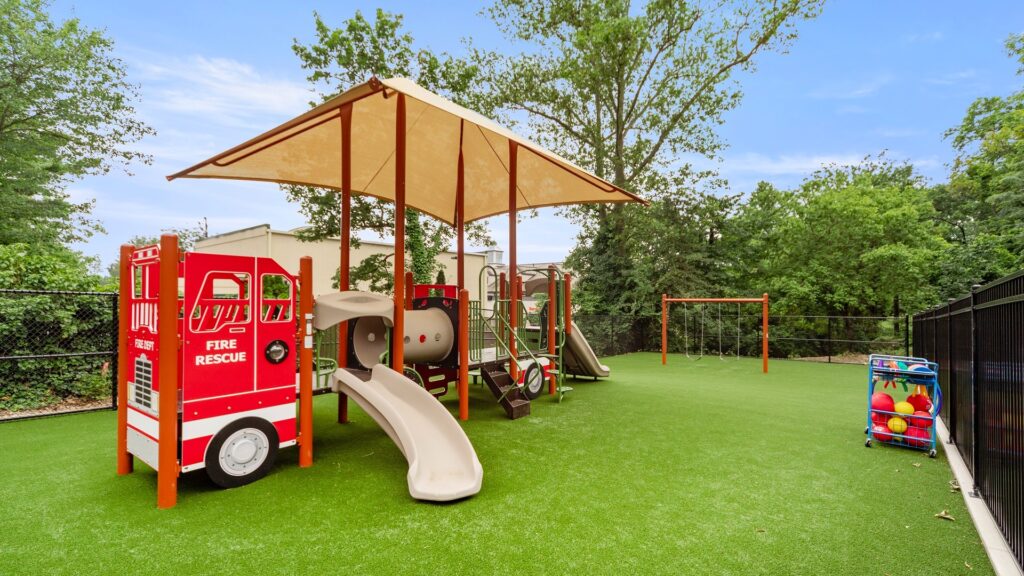 4914237849326830_160988893_firetruck