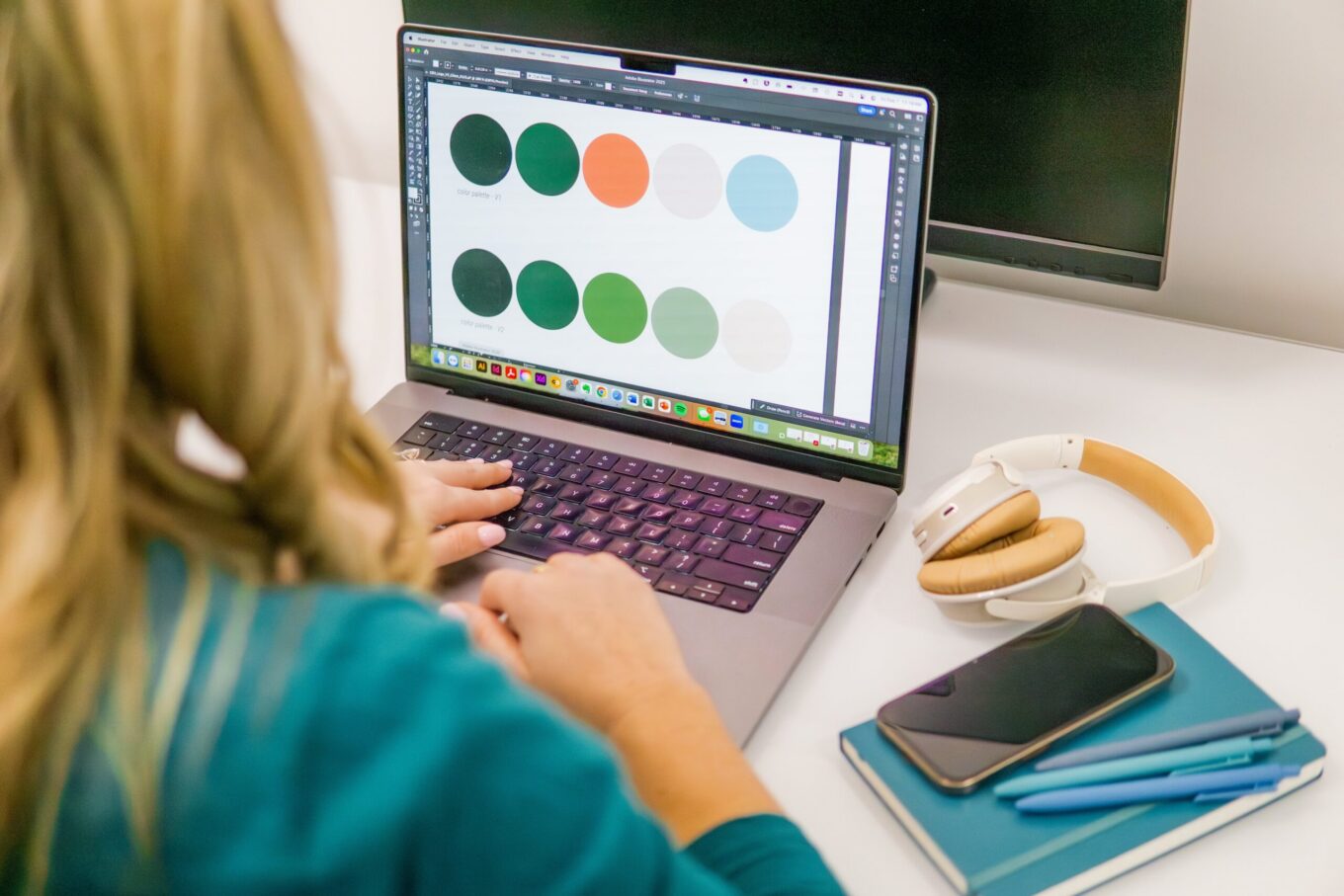 4914237849326830_161105775_Untitled112609min