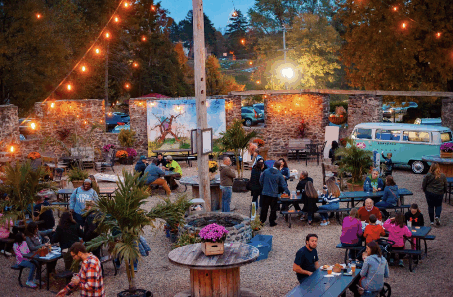 Beer Garden at Linvilla Orchards