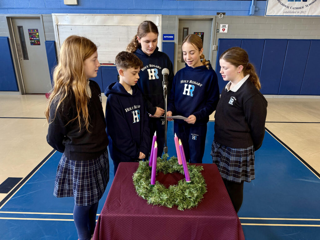 4914237849326830_161105775_Advent