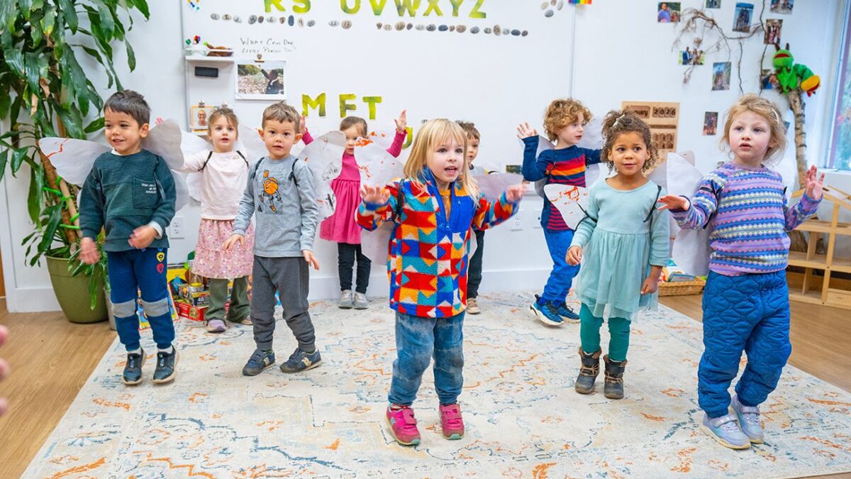 A group of little children on a classroom carpet in the Friends' Central Lower School