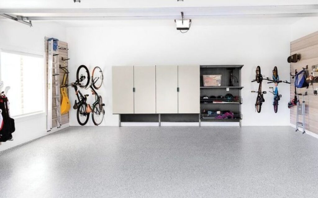 Hello-Garage-Preview-Photo