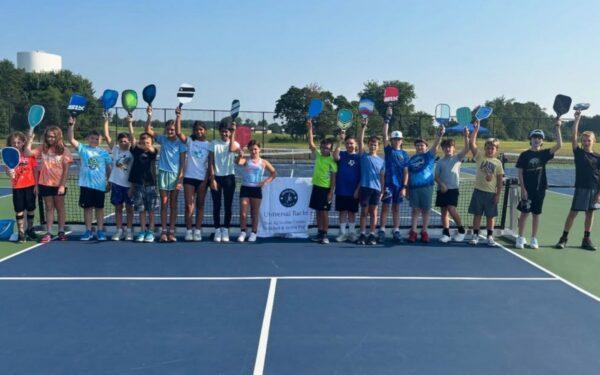 universal-rackets-primary