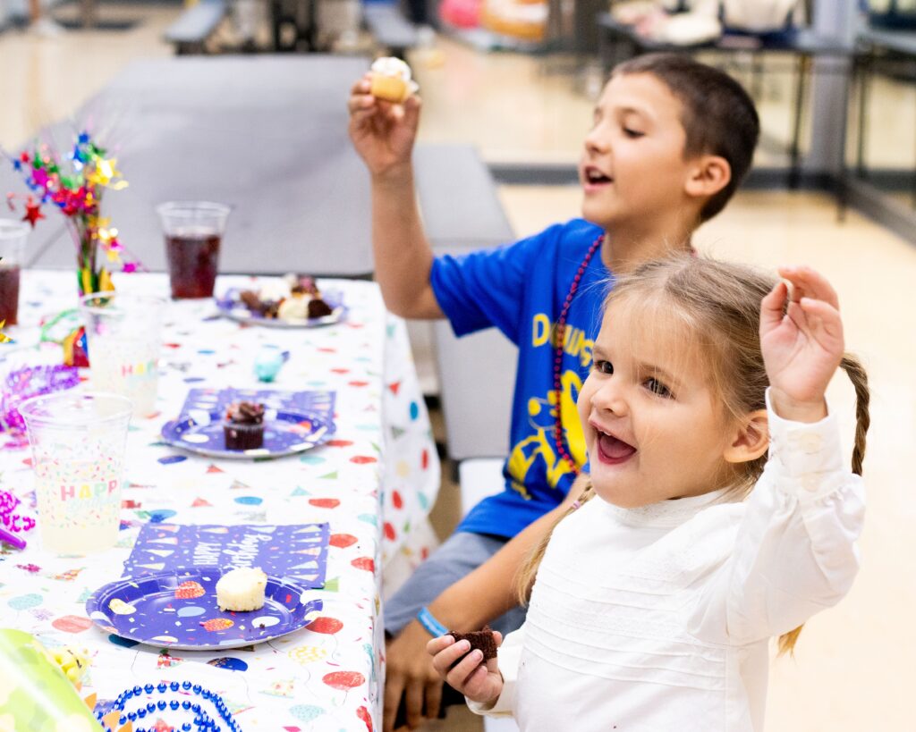 4914237849326830_161105775_birthdayparty101