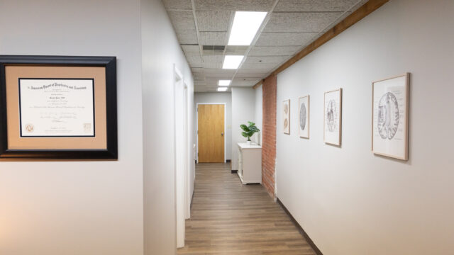 4914237849326830_161105775_Copyof7SEN2936_3k150