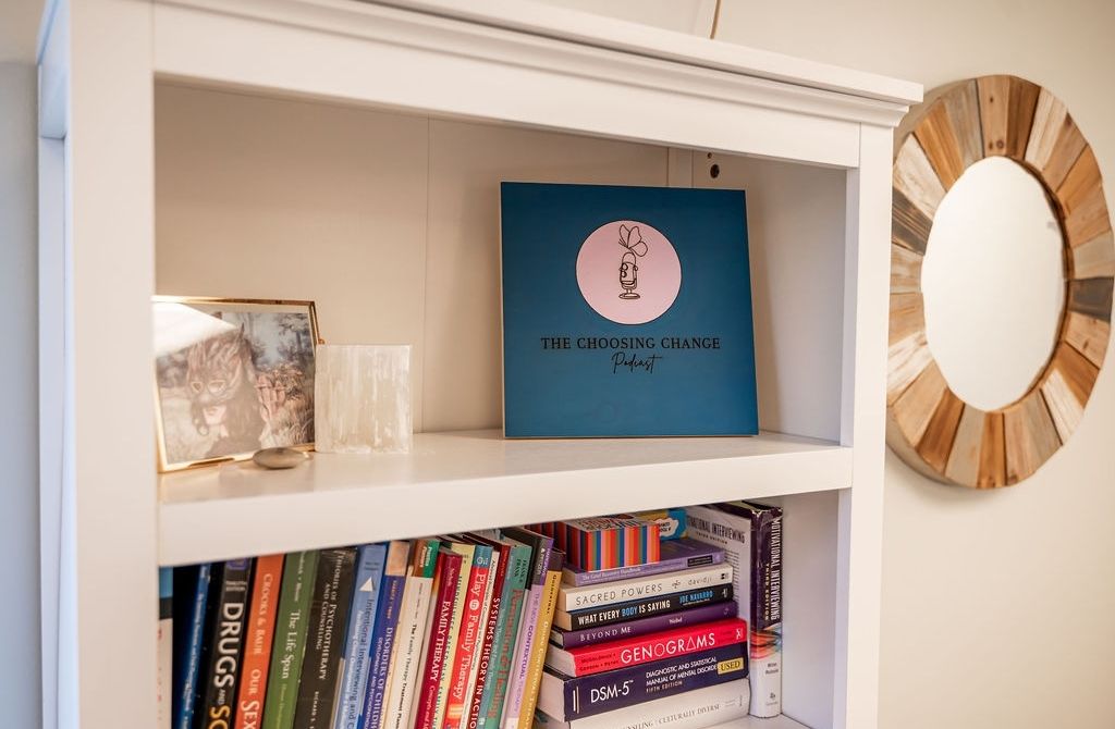 choosing-change-bookshelf