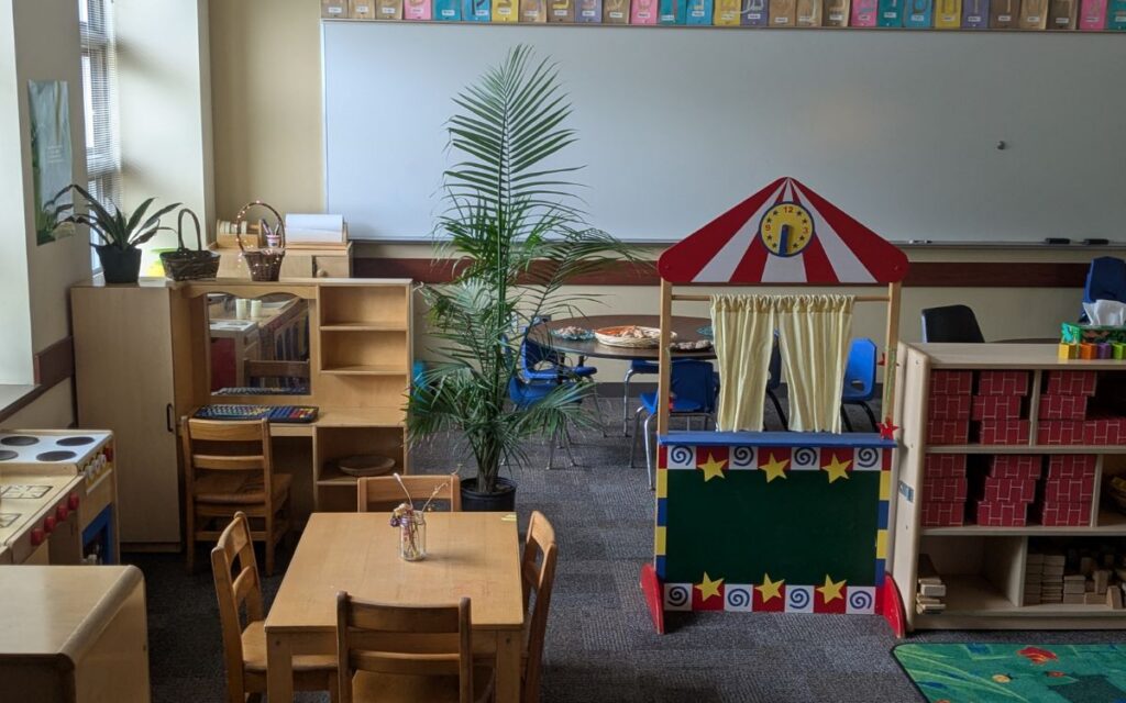 harmony-school-profile-picture-classroom