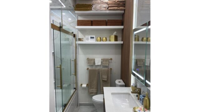 renaissance-company-bathroom-reno