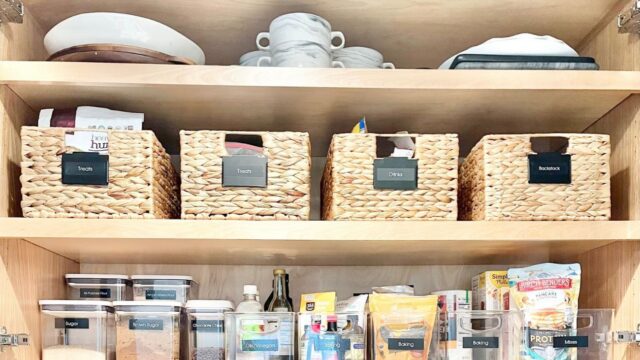bee-organized-pantry
