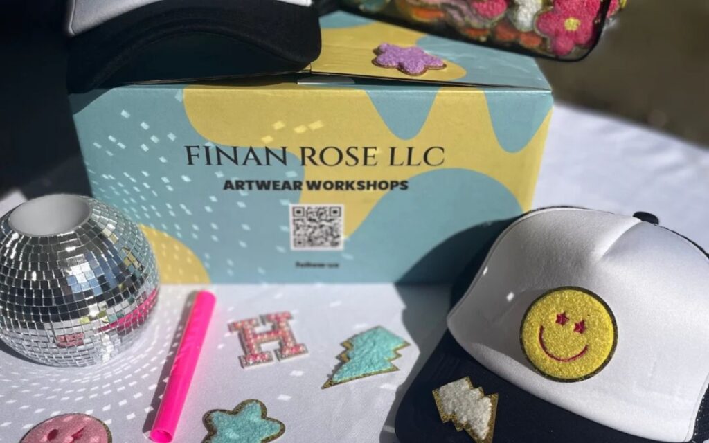 finan-rose-party-box